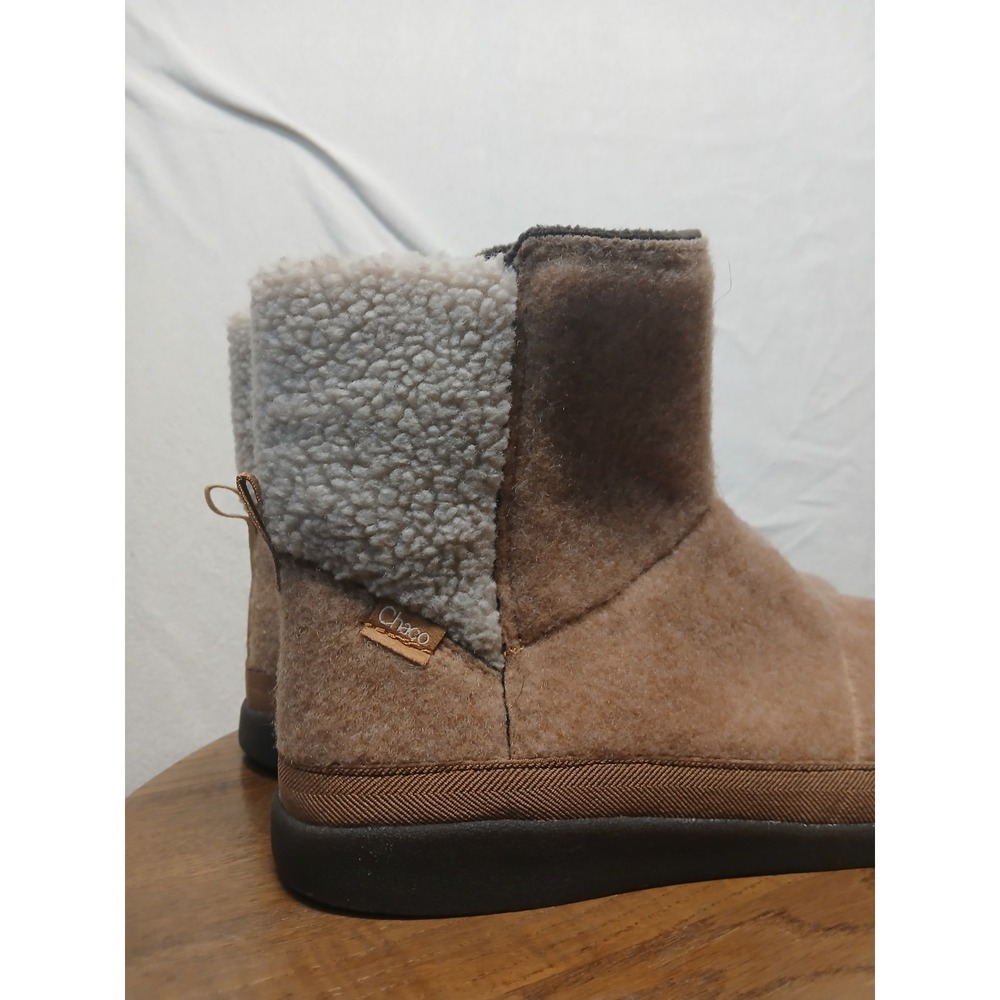 Chaco‎ Women's Revel Tall Boot Size 10 Sherpa Fleece Cozy Winter Zipper Granola